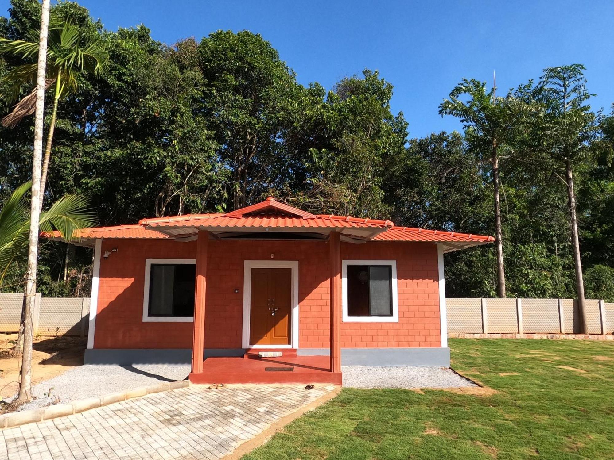 Hallimane Homestay อูดุปปี ภายนอก รูปภาพ